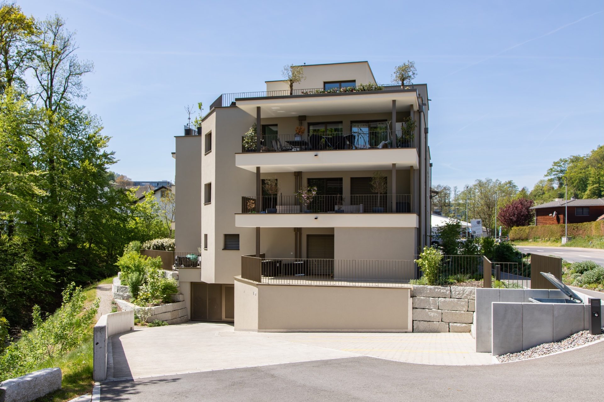 MFH Hauptstrasse 127